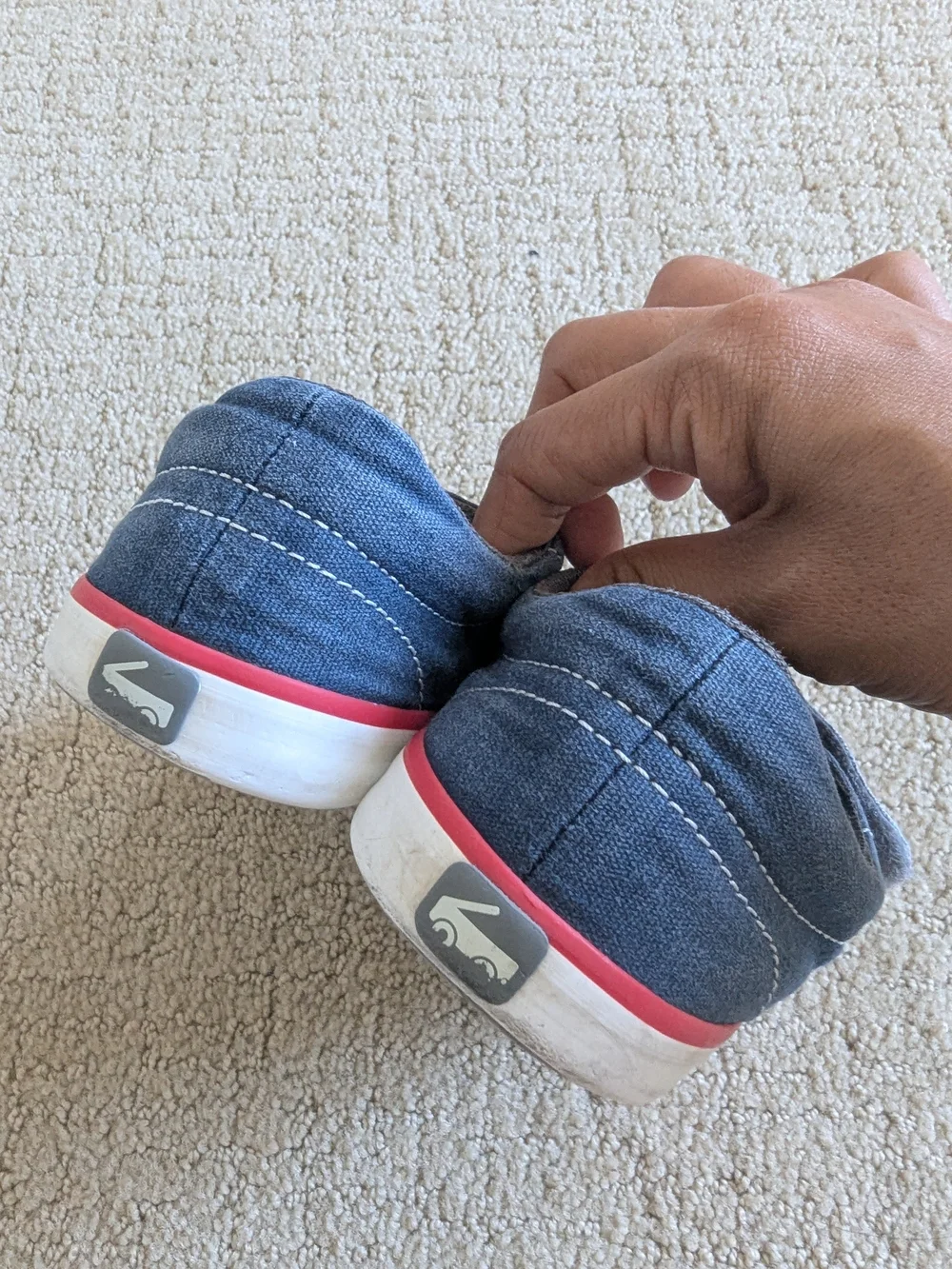 See Kai Run Canvas Sneakers Hook & Loop Unisex Kids Shoes Toddler 11 Athletic